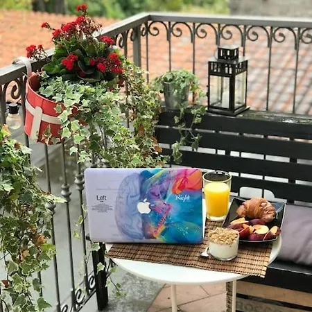 Apartamento Perla Di Nolo - - Luxury Sleeps 4 Milán